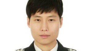 화재 구조 대상자에 산소마스크 벗어준 소방관…본인은 호흡곤란 병원행