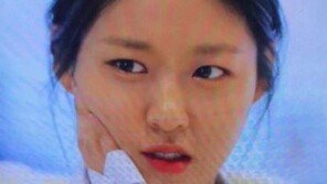 인천공항 출국길에 인상 찌푸린 설현, …왜?