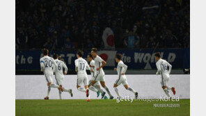 [최현길의 스포츠에세이] 한일전의 간절함을 월드컵 본선에서도 보고 싶다