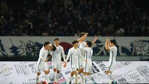 ① 물음표 지운 신태용 ② 플랜B 완성 ③ 4-4-2 안정
