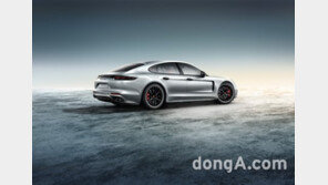 포르쉐, 신형 파나메라 라인업 강화… ‘저가 모델·고성능 버전’ 출시