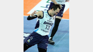 돌아온 구도현, 우리카드 고민 해결사로 뜬다