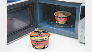 [Food&Dining3.0]전자레인지 만난 ‘신라면블랙사발’, 맛-안전 모두 OK