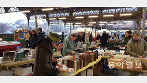 “책은 종이로 읽어야 제맛” 전자책 맥 못추는 프랑스