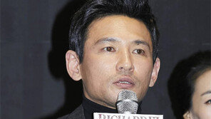 황정민 “10년만의 연극무대, 걱정 반 기대 반”