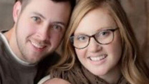 엄마와 한살 차이?… 25년된 냉동배아로 딸 출산