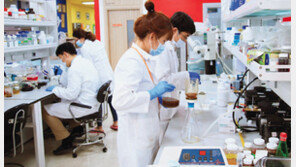 [2017 K-뷰티 이끈 우수기업/㈜더가든오브내추럴솔루션]세계적 수준의 천연 화장품 원료 전문기업