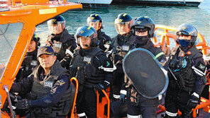 中불법어선 싹쓸이 조업 막으니… 꽃게 풍년