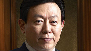 신동빈 회장 집행유예, 롯데그룹 총수 구속 피했다