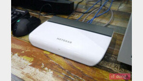 [리뷰] 인테리어까지 고려한 스위칭 허브, 넷기어 GS908E