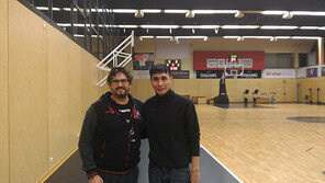 독일 간 주희정,공부하는 크리스마스…“한국농구, 가드 아니면 드리블 못한다는 편견 버려야”