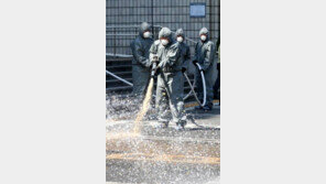 北 ‘탄저균’ 탑재 실험 중이라는데…우리 측 백신, ‘1100명 분’이 전부?