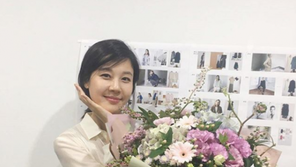 ‘신과함께’ 김하늘 맡은 美女 송제대왕, 원작 웹툰에선 수염달린 근엄 男?