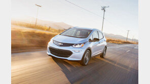 ‘문콕’ 사고, 연락처 안 남기면 처벌…알아두면 쓸데 있는 2018 자동차 제도