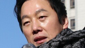 정봉주 “다스·BBK는 MB 것… 허위라면 또 고소하라, 법정싸움 환영”