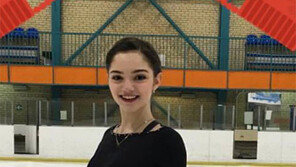 ‘피겨 요정’ 메드베데바, 새해 첫 훈련모습 공개