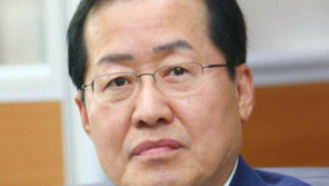 홍준표 “‘UAE 의혹’ 한국당에 책임 넘기려 해…연초부터 쯔쯔”