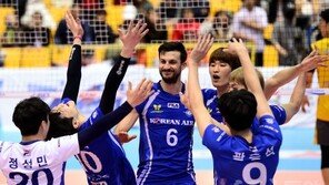 돌아온 곽승석·한선수, 대한항공에 상승기류 불러와