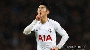 손흥민, 강력한 중거리포로 2시즌 연속 두 자릿수 골