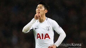 “쉿!” 손흥민 골 세리머니에 이런 뜻이? 축구 팬 “통쾌”