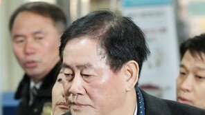‘금품수수 혐의’ 최경환·이우현, 구속 후 첫 검찰 소환조사
