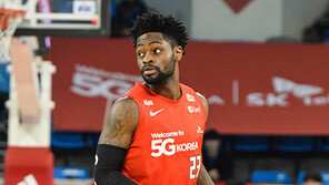 “무조건 달려”…KCC 물먹인 ‘SK 속공작전’