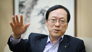 [오늘의 얼굴] 김용환 회장 “목표이익 1조원 초과 달성”