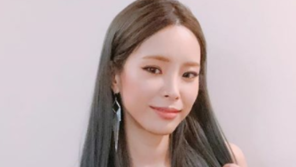 헤이즈X블랙핑크, 2018 골든디스크 디지털 음원 본상…수상 소감은?