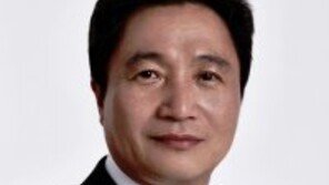 이학재, 고심 끝 바른정당 잔류 선언 “통합신당 출범에 힘 보태겠다”