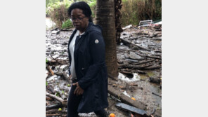 美 캘리포니아 산사태에 오프라 윈프리도 피해 “이웃에 비하면 난 괜찮아”