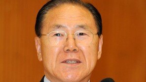 11시간 검찰조사 받은 ‘MB 집사’ 김백준, MB 연관성 부인