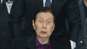 [오늘의 얼굴] 신격호 회장, 롯데월드타워로 거처 옮겨