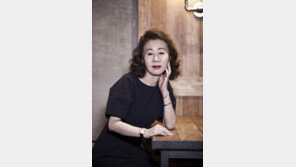 [인터뷰] 배우 윤여정 “이병헌은 날 70점서 80점으로 만들어 준 배우”