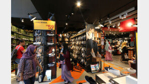 이랜드 슈펜, 말레이시아에 3호점 오픈