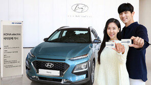 코나 일렉트릭 vs 볼트 EV…사전계약 정면대결