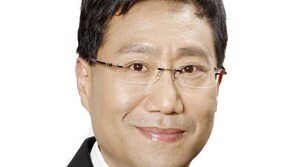 귀국 양정철 “문 대통령 만나나” 질문에… “굳이 뭐, 이심전심”