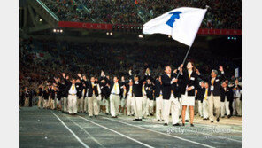 남북, 평창동계올림픽에서 한반도기 앞세워 공동 입장