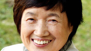 ‘박완서를 다시 읽다’ 산문집 재출간… ‘박완서를 보고 듣다’ 25일 낭독 공연