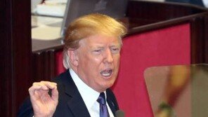 美 연방정부 ‘셧다운’, 정부기관들 기능 중지… “일주일 이상 지속될 것”