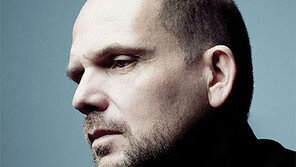 지휘자 없는 경기필, 세계 거장들과 호흡