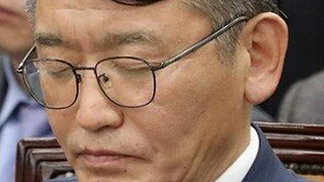 文 대통령, 고대영 KBS 사장 해임제청안 재가…24일 해임