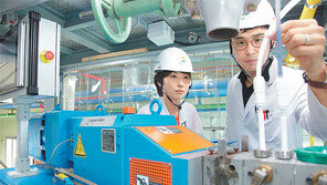 [동아일보 지령3만호/GS]생존 넘어 시장 선도할 미래 먹거리 발굴