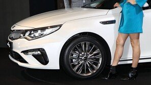 [포토]기아차 K5 페이스리프트 외관… ‘두 얼굴’ 전략 포기