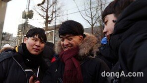 [동아포토]애플 스토어 국내 첫 오픈.. 즐거운 앱등이