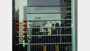 건물 통유리에 비친 타인의 삶…안지예 개인전 ‘Reflect ; The other’