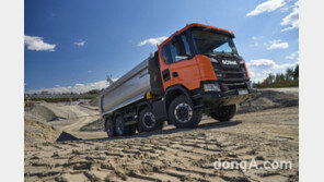 한국타이어, ‘스카니아 XT’ 신차용 타이어 공급… “건설현장 책임진다”