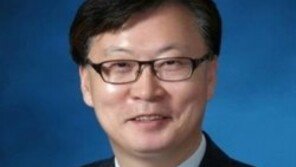 4기 방송통신심의위원회 출범…위원장에 강상현 교수 