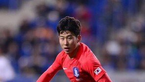 손흥민 소속팀 토트넘, 측면 공격수 보강…“모우라 이적료 377억원”