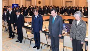 ‘복지부동-무사안일-탁상행정’ 언급하며 공직기강 고삐