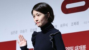 [동아포토]심은경, 궁합 홍일점.. 충무로 대세